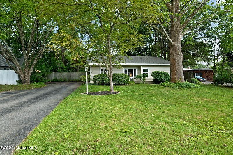 2nd image of 3426 Gari Lane