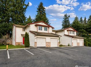 126 W Casino Rd APT 13, Everett, WA 98204