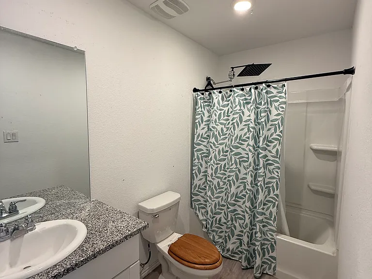 2753 Green Finch — Photo 6