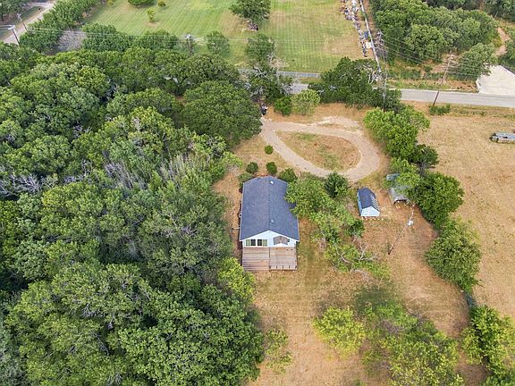 2nd image of 3325 Dove Creek Rd