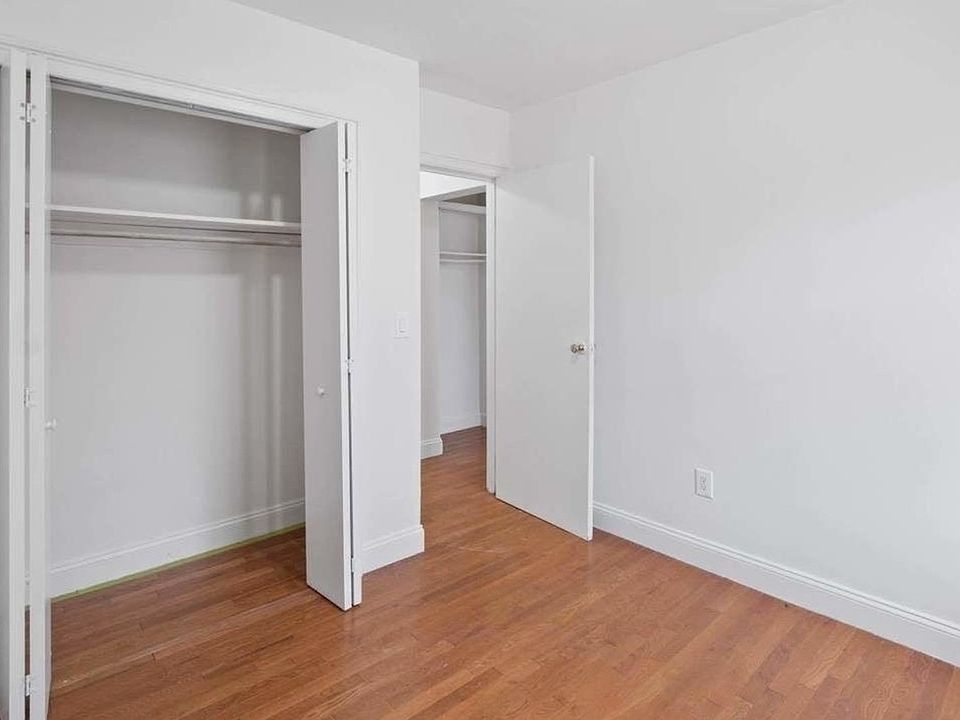 2nd image of 375 1st Ave #B3