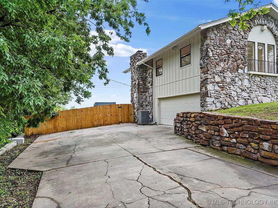 2936 E 75th St, Tulsa, OK 74136 | Zillow