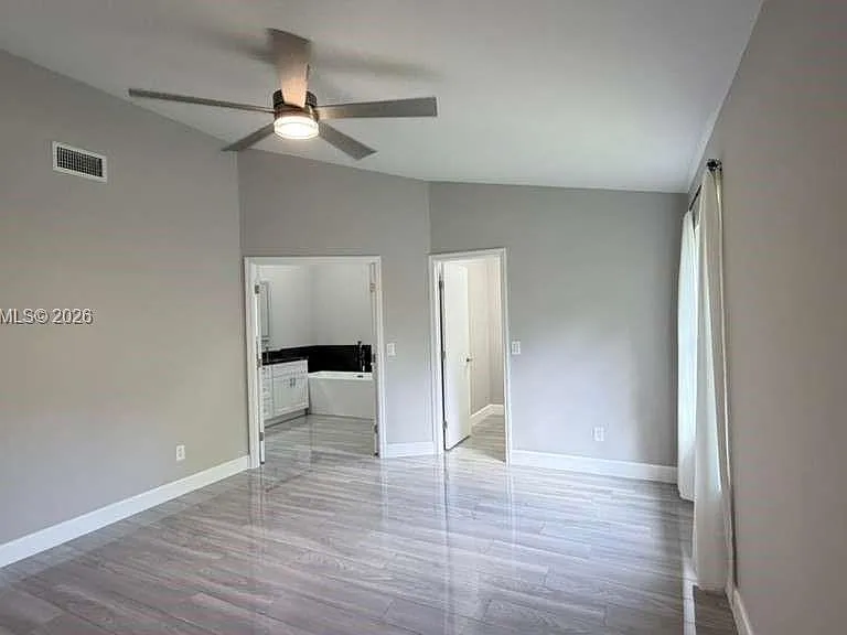 1498 Beche St SE — Photo 26