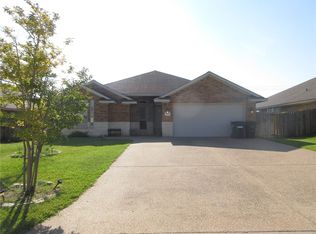 806 Dove Chase Ln, College Station, TX 77845