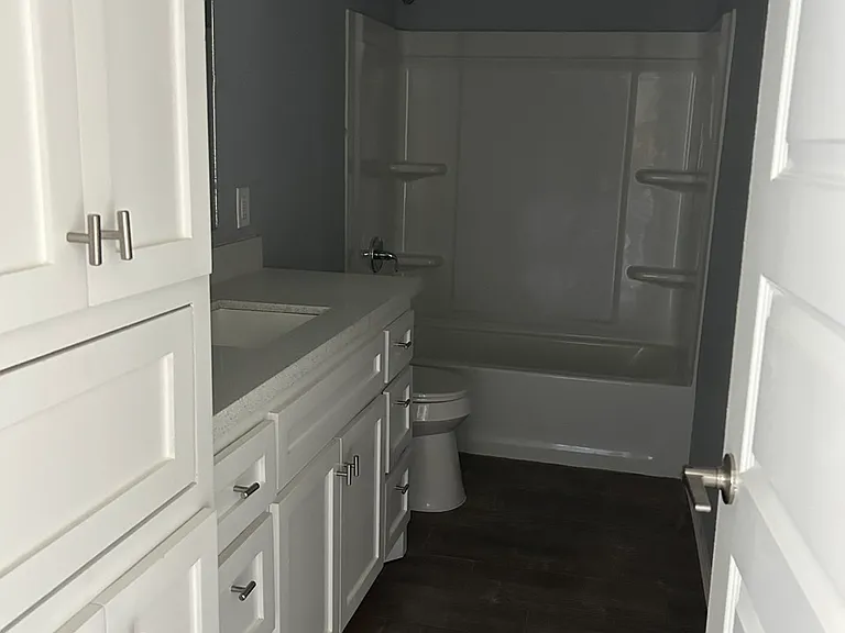 1321 Glasscock Ave #B — Photo 2