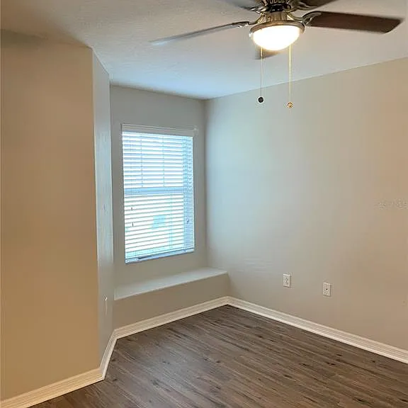 4011 Winding Vine Dr — Photo 24