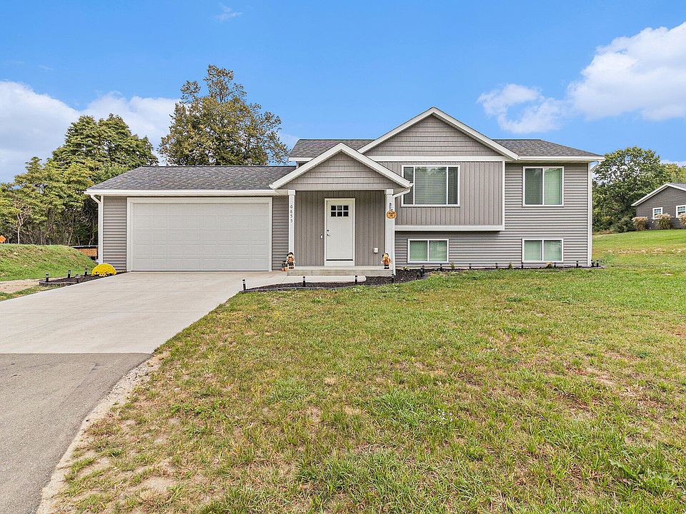 1st image of 6855 Dale Ct