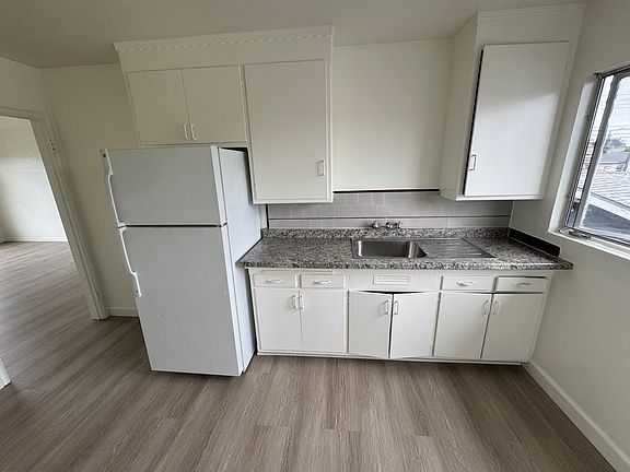Kitchen with plenty of space for storage
