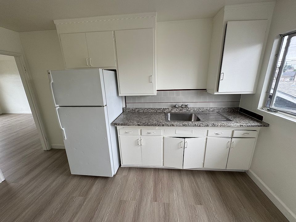 Kitchen with plenty of space for storage
