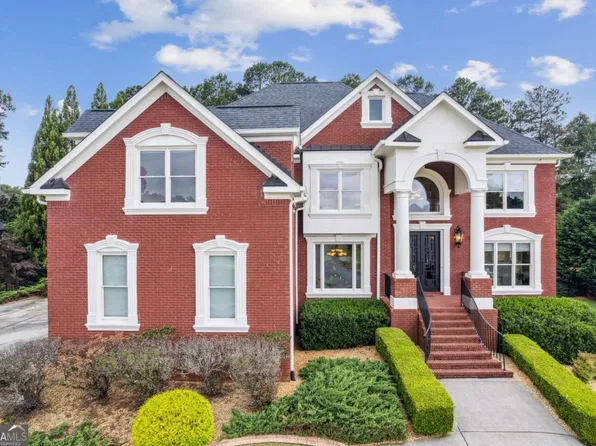 3364 Kylee Dawn Cir, Lawrenceville, GA 30045