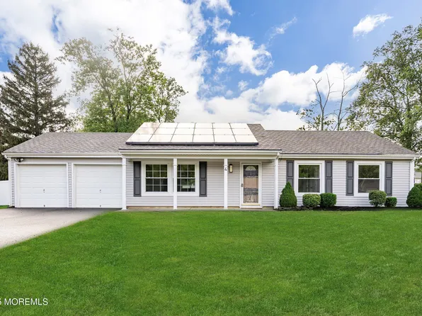 4 Harpers Ferry Road, Toms River, NJ 08753