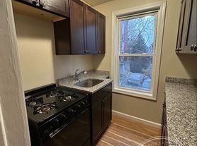 397-407 William St