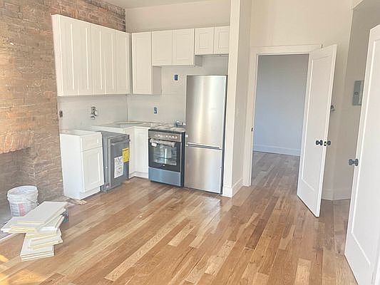 2nd image of 103 Berry St #3