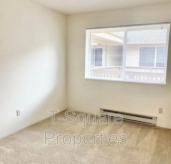 9719 Holly Dr #205 — Photo 7
