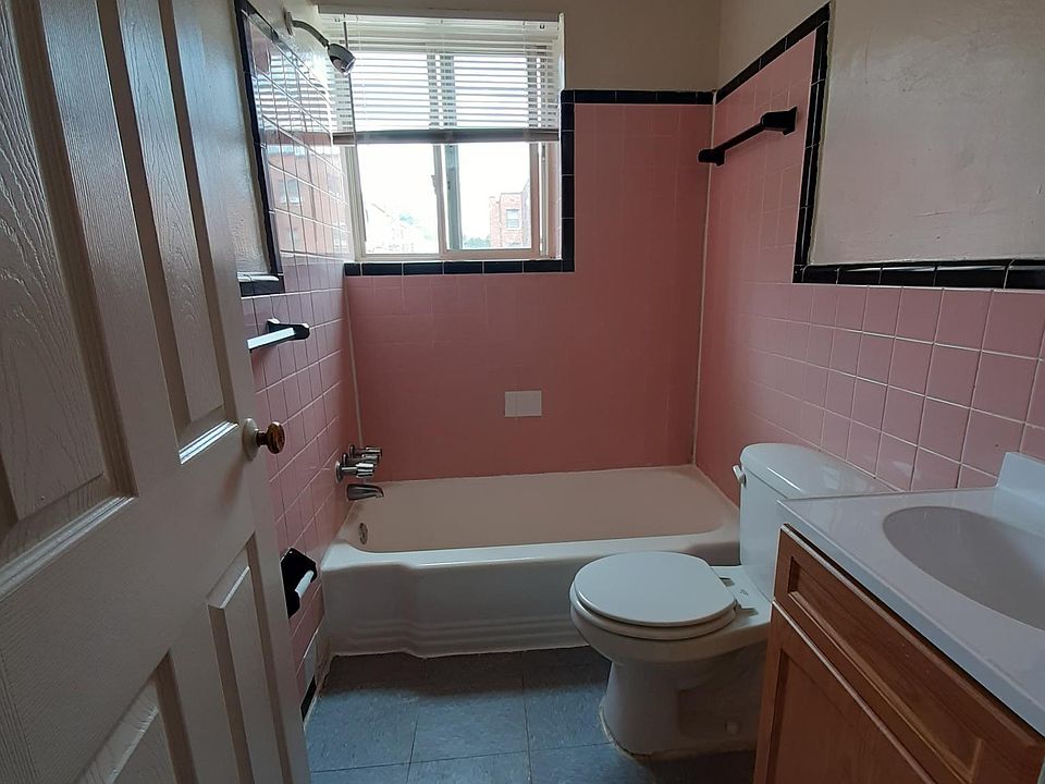 2nd image of 741 Longfellow St NW #206