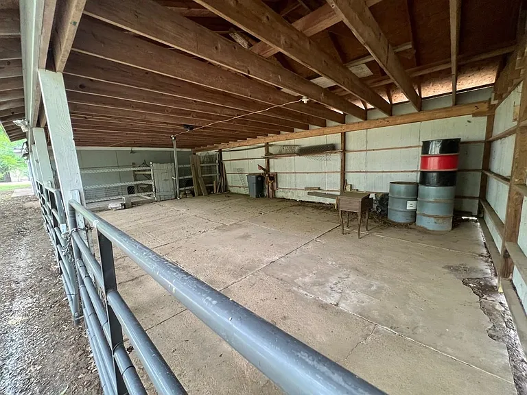 11485 Sycamore Farms Rd — Photo 16