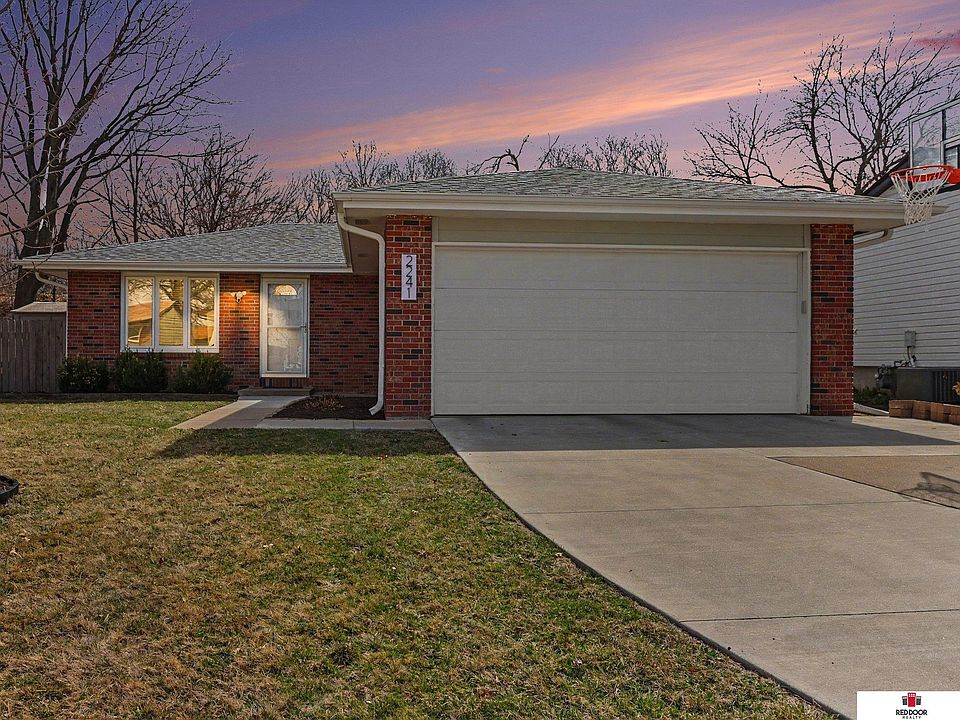 1st image of 2241 Wildwood Pl