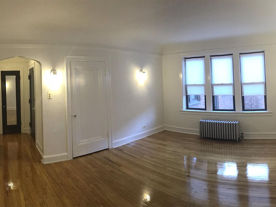 1st image of 1531 W 83rd St #3