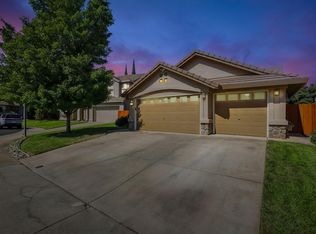 8904 Hyperia Ct, Elk Grove, CA 95624