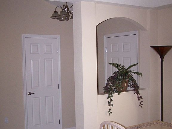entry, tray ceiling dining area