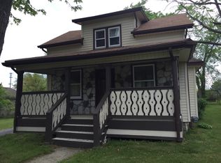 1254 Atkinson Ave, Bloomfield Hills, MI 48302