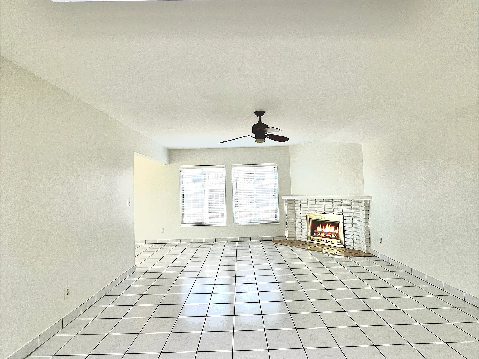 3 bed, 1500 sqft, $4,200 — Photo 4