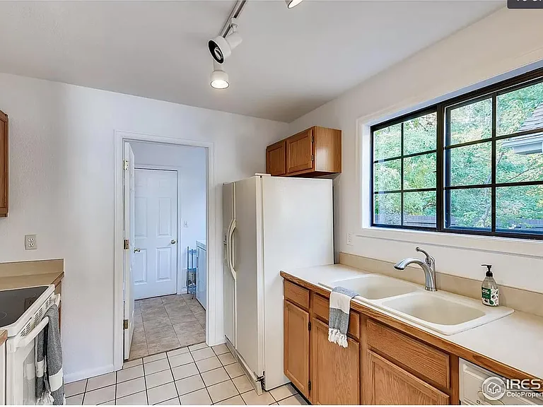 4802 Macintosh Pl — Photo 11