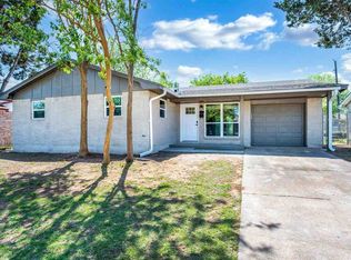 708 SW Arbuckle Ave, Lawton, OK 73501