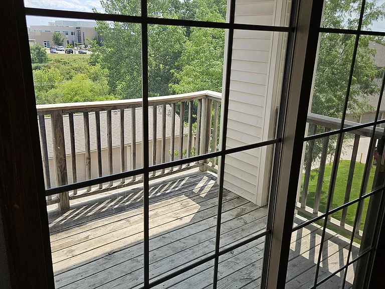 2874 Coral Ct #304 — Photo 6