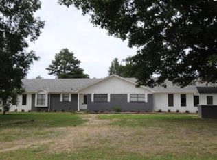 5210 Country Rd, Texarkana, AR 71854