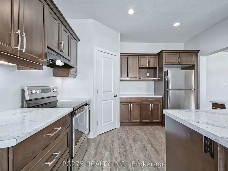31 Ashberry Pl — Photo 15