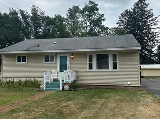 8 Locust Dr, Peru, NY 12972