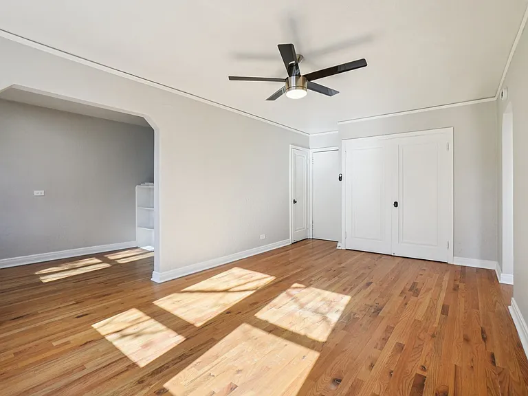 1000 N Sherman St — Photo 10