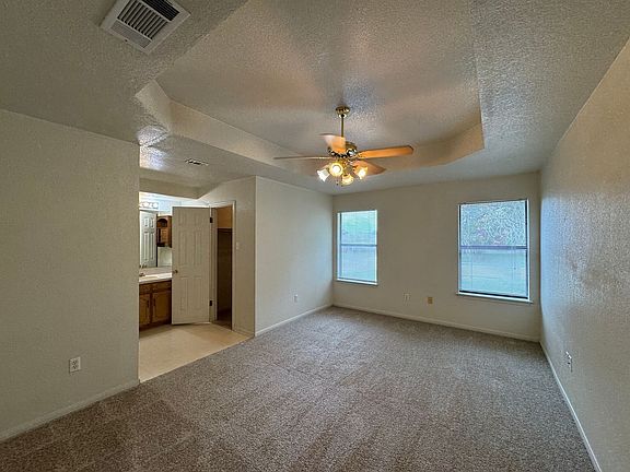 3rd image of 208 W Blancas Dr