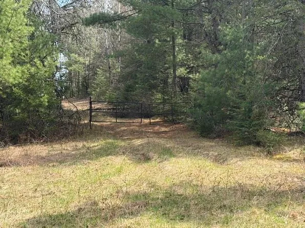 Hatalak Dr, Pembine, WI 54156