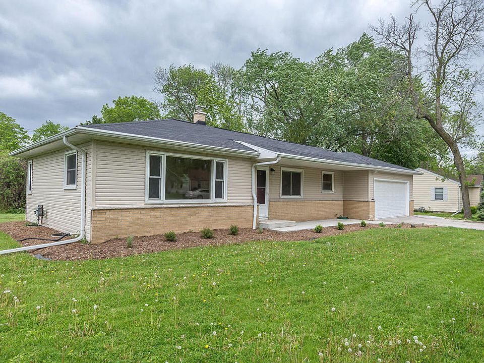 1st image of 1625 S Clover Knoll Pl