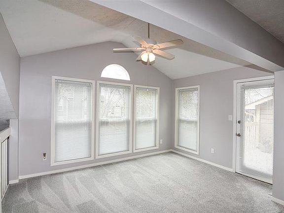 4th image of 4205 Canyon Point Cir