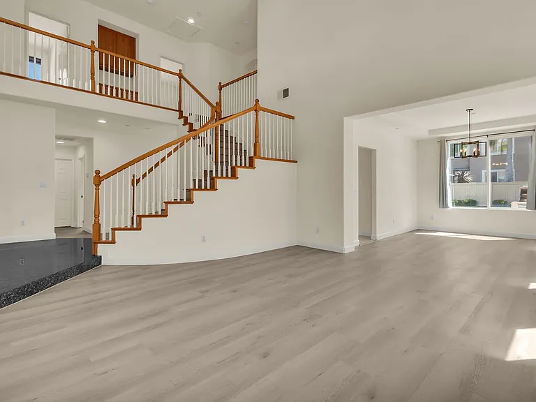 10 Clearwater Cv — Photo 7