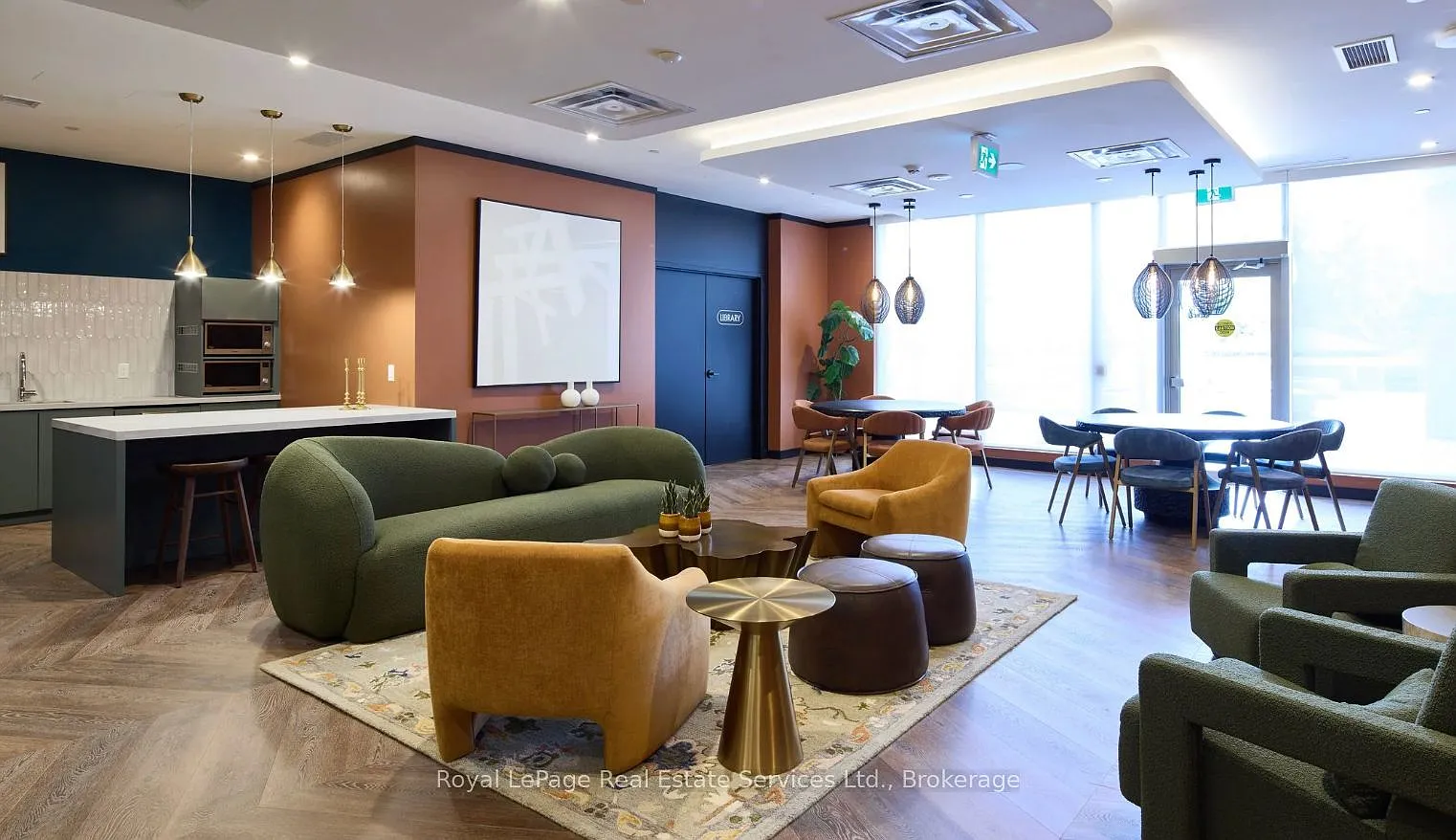 2 bed, $2,900 — Photo 4