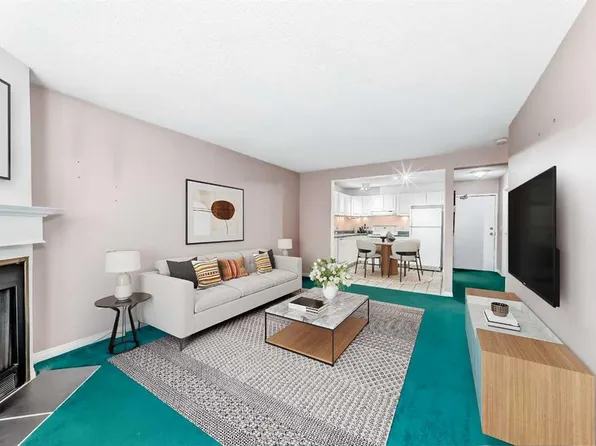 393 S Patterson Hl SW #3301, Calgary, AB T3H 2P4