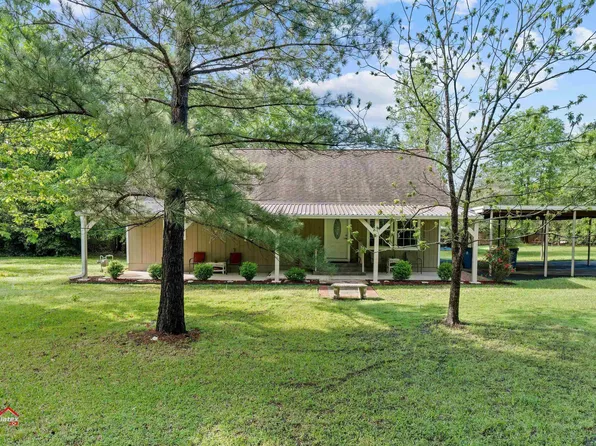 3310 Peavine Rd, Kilgore, TX 75662