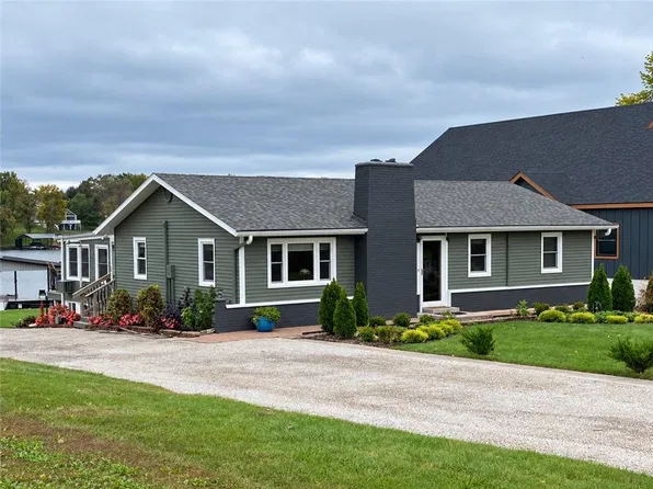 974 Lake Viking Ter, Altamont, MO 64620