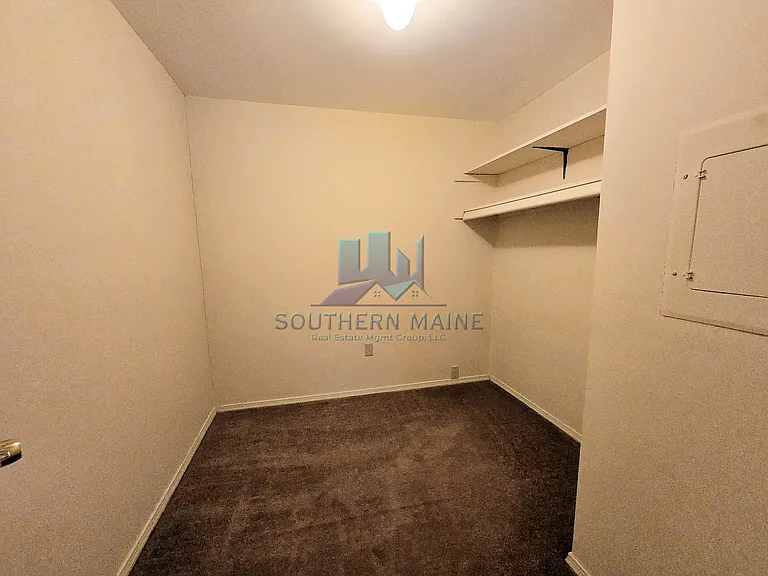 576 Riverside Dr #17 — Photo 4