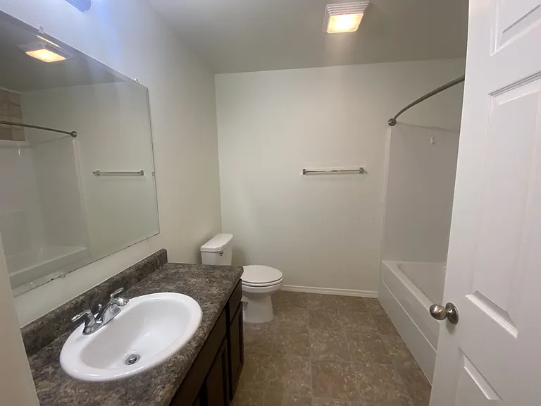 14836 S Hudson Ave — Photo 14