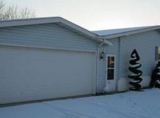 5025 Colonial Dr, Monee, IL 60449