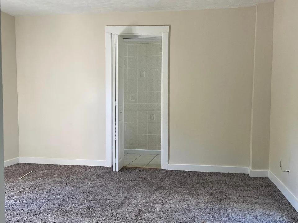 55 Elm St #2