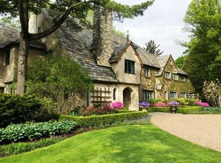 440 E Wisconsin Ave, Lake Forest, IL