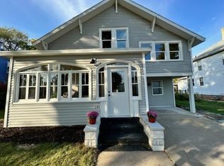 220 6th Ave, Baraboo, WI 53913
