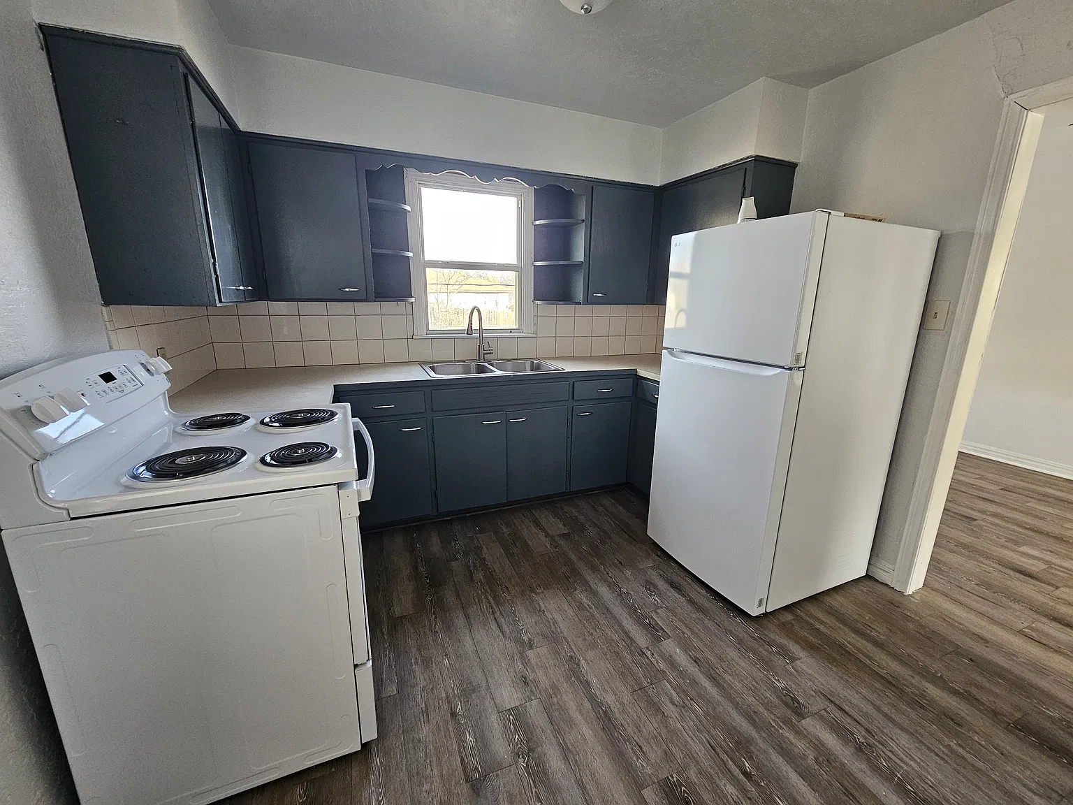 2 bed, 850 sqft, $850 — Photo 4