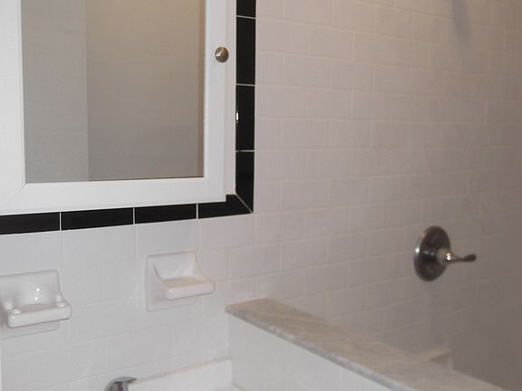 4th image of 2841 44th St #1